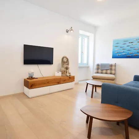 Διαμέρισμα Sunny With Sea View - One Bedroom With Sea View *